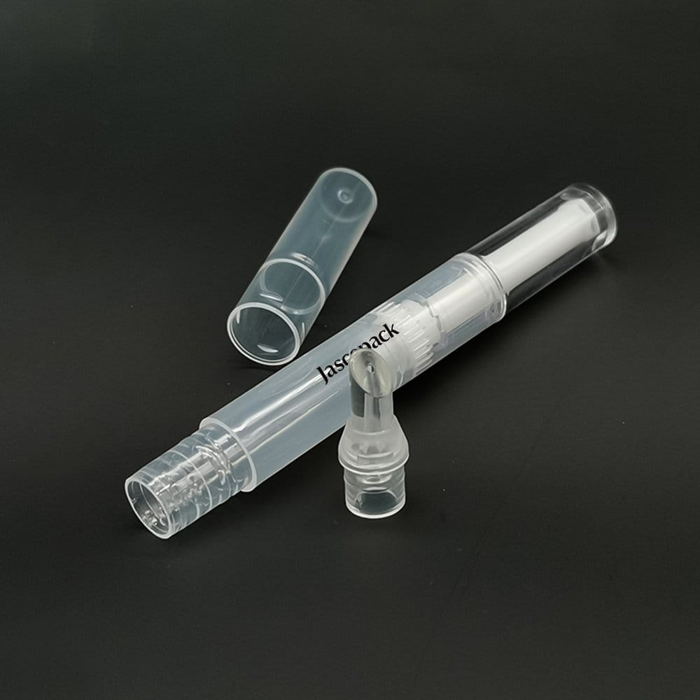 Plastic applicator