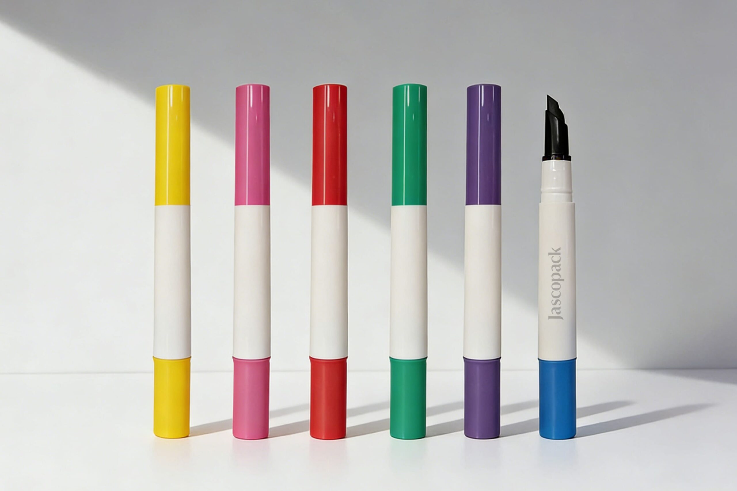 Eyeliner Pen Color Customization