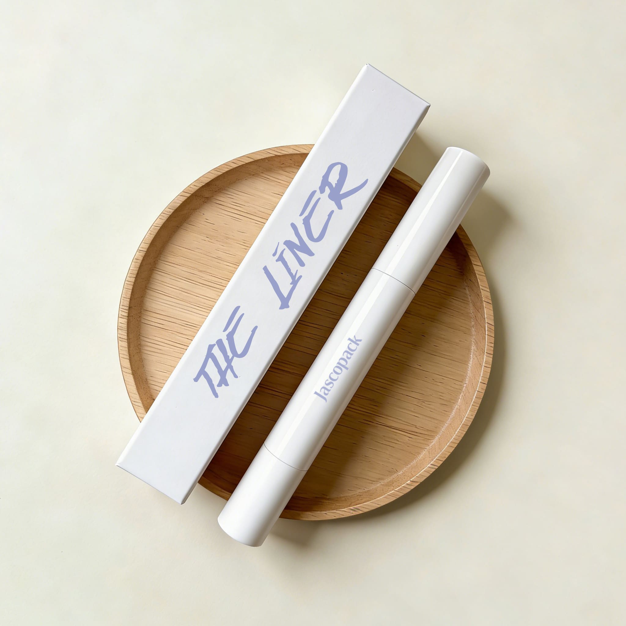 White Packaging Eyeliner Pen