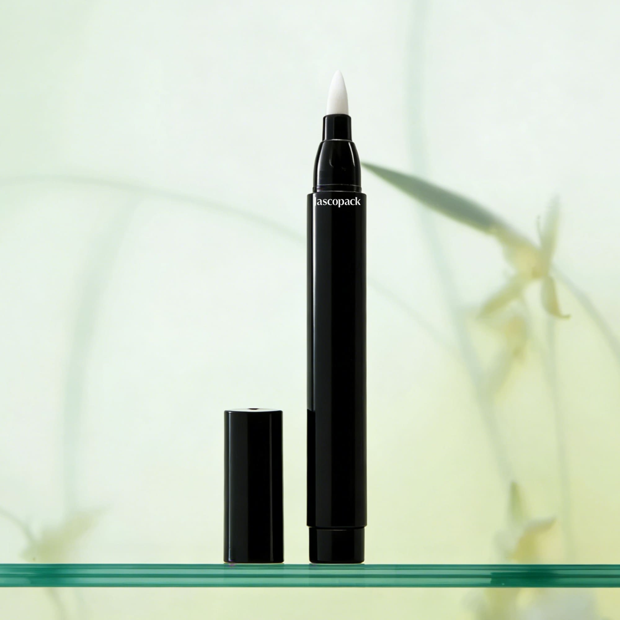 waterproof eyeliner pen